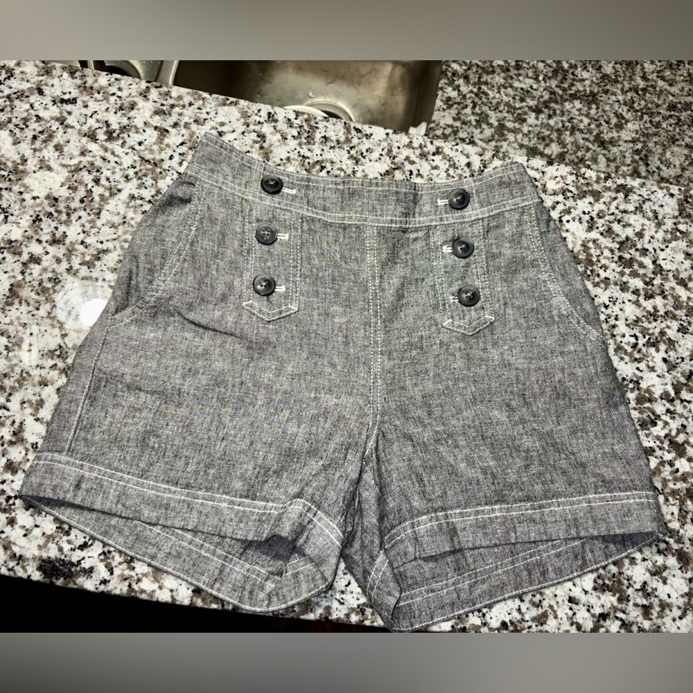 Maurices Gray High-Waist Button Front Sailor Shorts - Picture 5 of 6